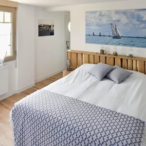 Petite Emeraude Bed & Breakfast Cancale